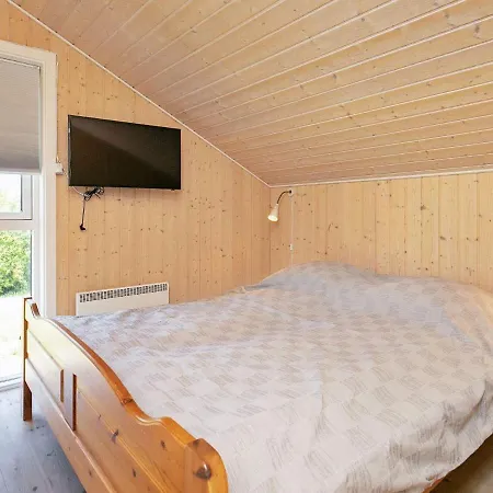 Three-bedroom In 4 * Otterup