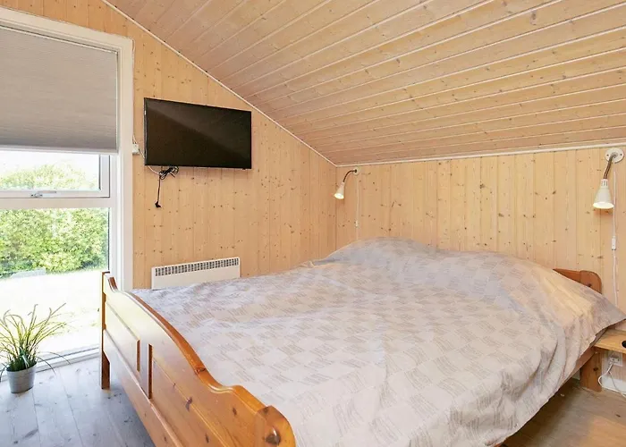 8 Person In Otterup-by Traum * Otterup