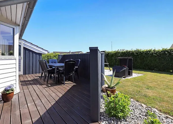 8 Person In Otterup-by Traum *